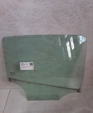Opel Mokka Rear door window glass 95276490