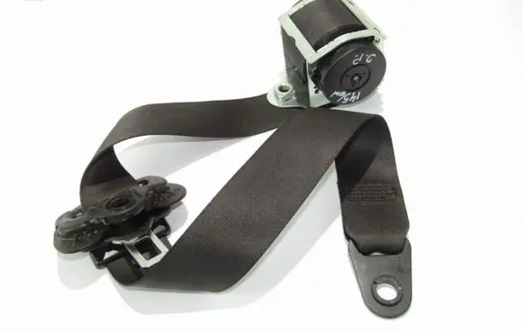 Mini One - Cooper Coupe R56 Front seatbelt