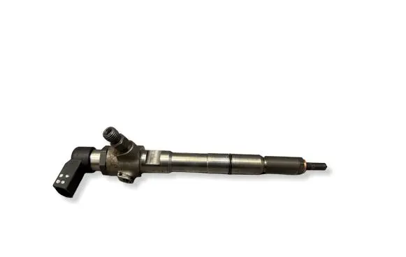 Volkswagen Polo V 6R Fuel injector 03L130277B