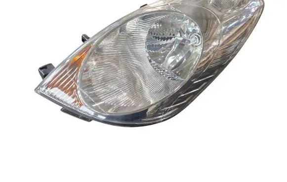 Nissan Note (E11) Headlight/headlamp 175011A02A 89902136 260609U10A