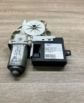 Ford Focus C-MAX Rear door window regulator motor 981536100 5WK11574E