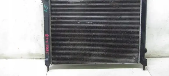Nissan Juke I F15 Coolant radiator