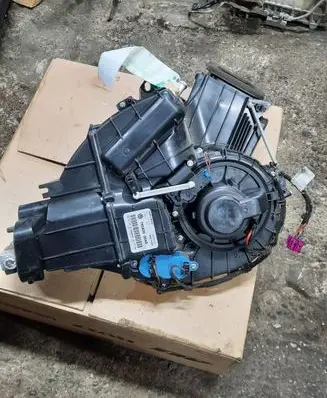 Volkswagen Multivan T5 Interior heater climate box assembly 7H0820709