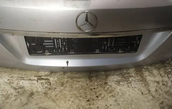 Mercedes-Benz C AMG W204 Trunk door license plate light bar 