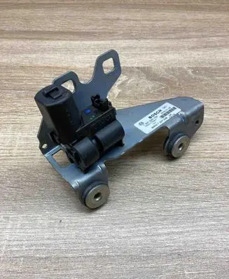 BMW 5 F10 F11 Tailgate window lock/catch/latch 7207046 1397020129