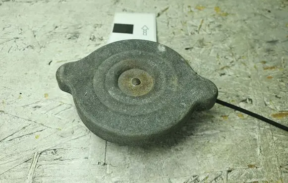Mercedes-Benz E W124 Coolant expansion tank/reservoir cap 