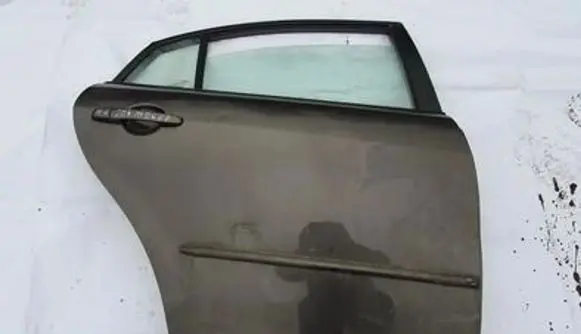 Mazda 6 Rear door pilkos