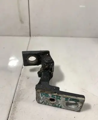 Audi 80 90 S2 B4 Front door lower hinge 