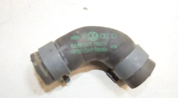 Audi Q7 4L Coolant pipe/hose 7L0819324E