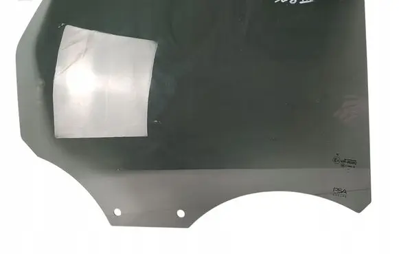 Peugeot 308 Rear door window glass 000073