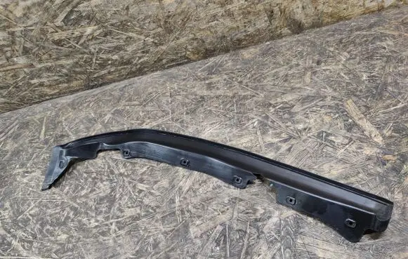 BMW 2 F45 Rubber seal front door (on door) 11218910 7298831