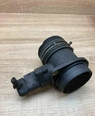 Volkswagen Sharan Mass air flow meter 06A906461 0280217121