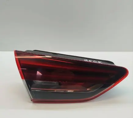 Opel Insignia B Rear/tail lights 39108785
