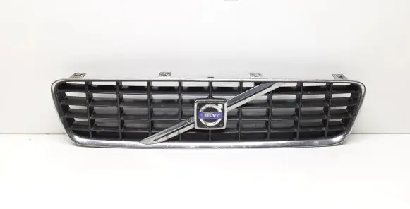 Front bumper upper radiator grill