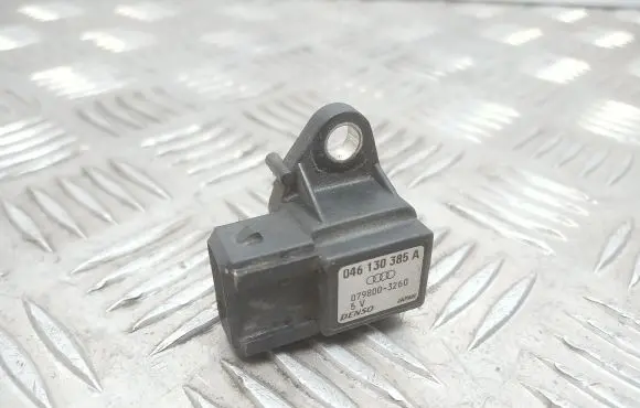Volvo S70 V70 V70 XC Air pressure sensor 046130385A