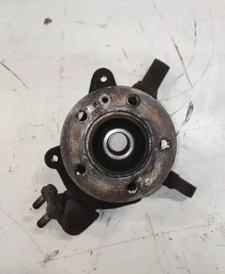 Renault Trafic II (X83) Front wheel hub