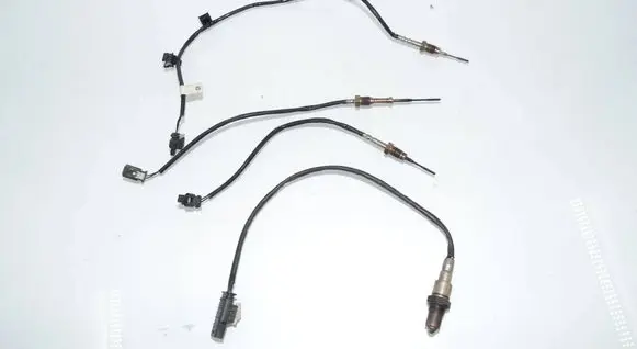 BMW 3 G20 G21 Exhaust gas temperature sensor 8593852 8596276 8582662