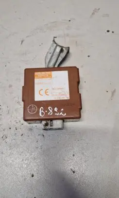 Toyota Corolla E110 Door central lock control unit/module 8974112211 2513005320 E11020094