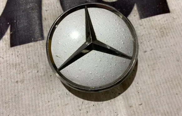 Mercedes-Benz E W213 Original wheel cap a2204000125
