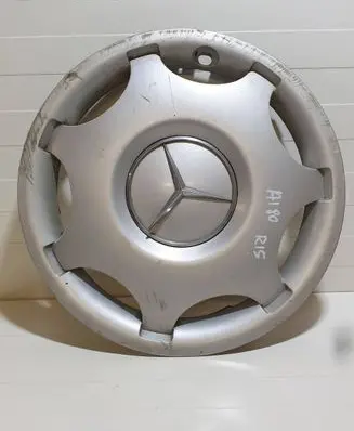 Mercedes-Benz A W169 R15 wheel hub/cap/trim 2034010024 3833