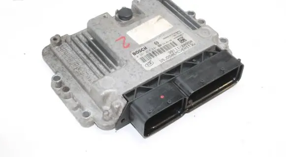 KIA Ceed Engine control unit/module 391112A950