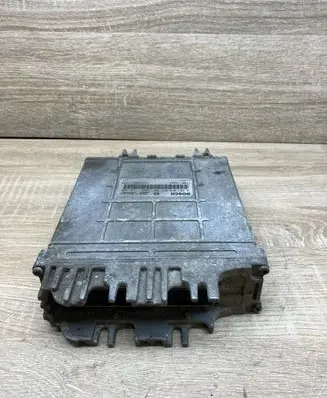 Renault Scenic I Engine control unit/module HOM7700111552 0281010077