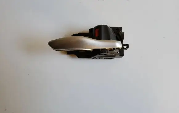 Toyota C-HR I Loading door interior handle 69205F4010C1