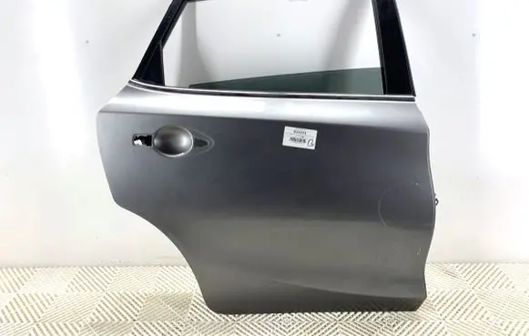 Nissan Pulsar Rear door 