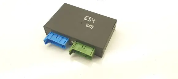 BMW 5 E34 Comfort/convenience module 1384605 61351384605