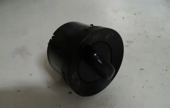 Porsche Cayenne (9PA) Light switch 7L5941531B