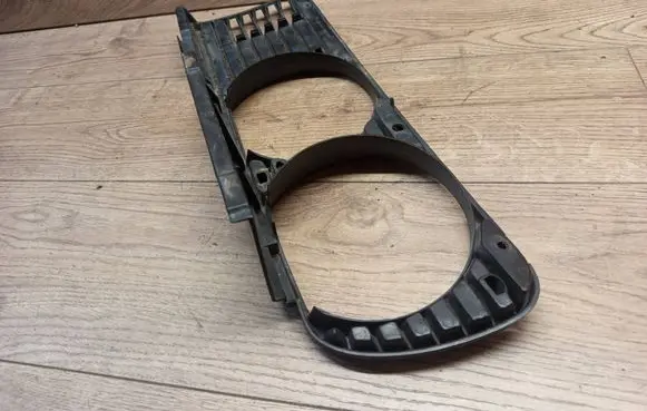 BMW 3 E30 Front grill 18760910