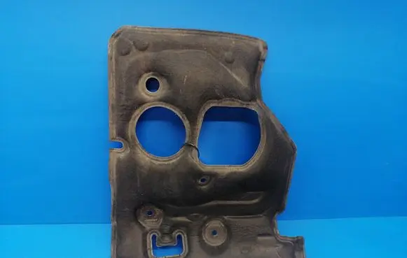 BMW 5 GT F07 Heat shield in engine bay 9138475 51489138475 17249510