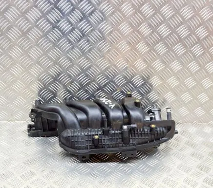 Nissan Qashqai Intake manifold 140013YM1A 0120105161