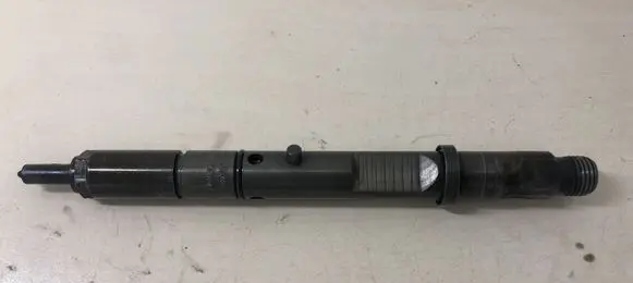 Audi A6 S6 C5 4B Fuel injector 059130201A
