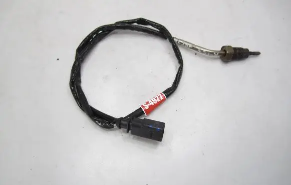 Volkswagen Jetta VI Exhaust gas temperature sensor 03L906088BD