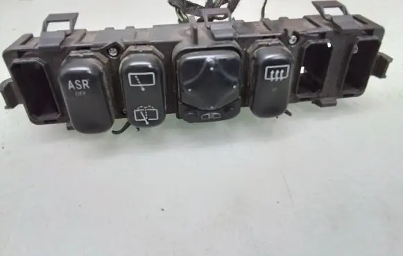 Mercedes-Benz A W168 Wing mirror switch 1688203610