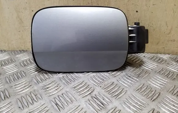 Audi A4 S4 B8 8K Fuel tank cap 8K0809999A