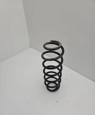 Volkswagen Golf IV Rear coil spring
