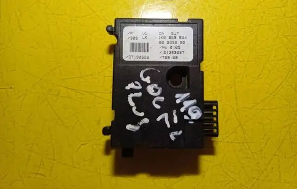 Volkswagen Golf Plus Steering angle sensor 1K0959654
