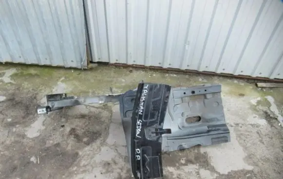 Renault Talisman Front quarter panel 