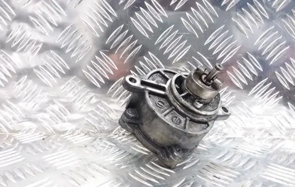 Mercedes-Benz Vito Viano W639 Vacuum pump LA1231052