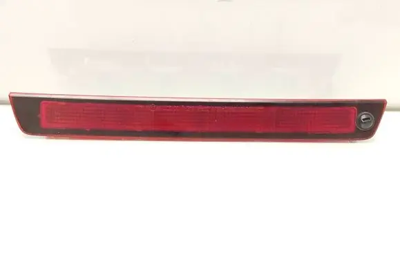 Suzuki Grand Vitara II Third/center stoplight E13021434 3581065J0