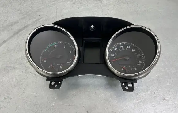 Speedometer (instrument cluster)