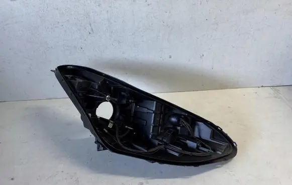 KIA Sportage Headlight/headlamp F1921-52600