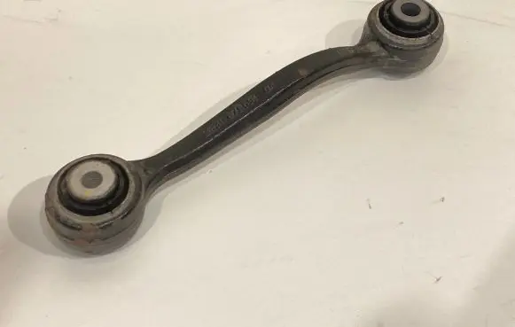 BMW X3 F25 Rear control arm 6786991