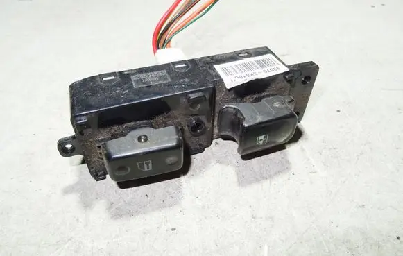 Hyundai Sonata Electric window control switch 935753K010CH