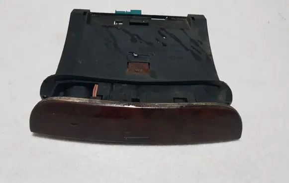 Mercedes-Benz S W220 Car ashtray