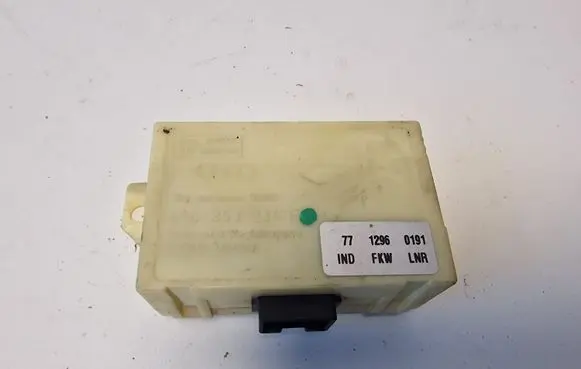 Audi A6 S6 C4 4A Immobilizer control unit/module 4A0953234F