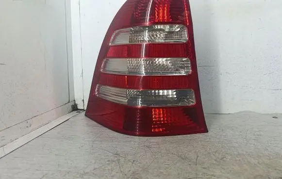 Mercedes-Benz C W203 Rear/tail lights