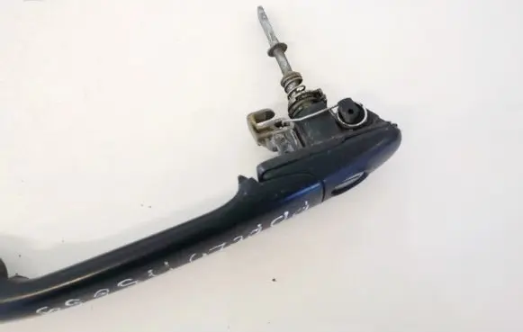 Volkswagen Polo II 86C 2F Front door exterior handle